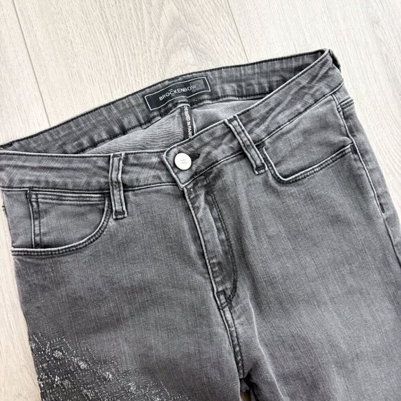Brockenbow Womens Size 26 Grey Embroidered Skinny Jeans Emma Medium Waist - Picture 7 of 9